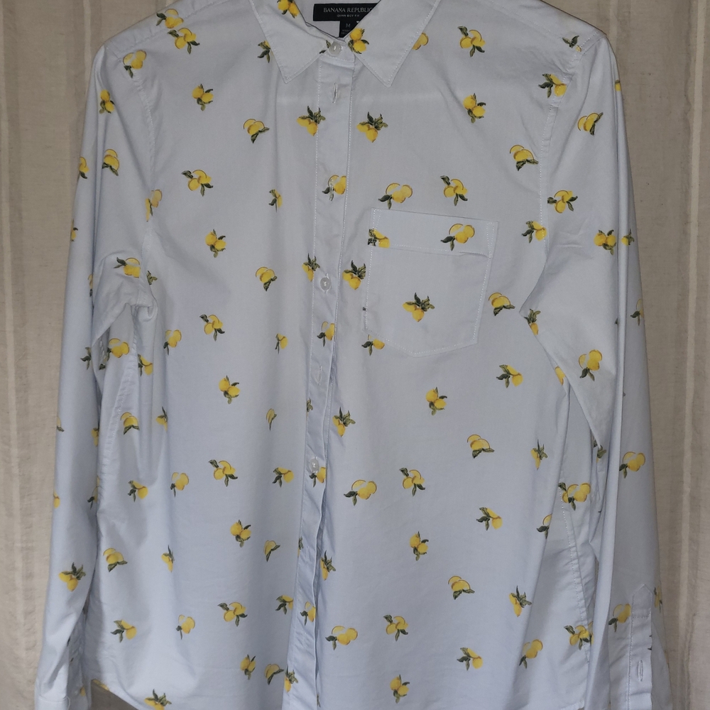 Banana Republic Women's Shirt with Yellow Lemon Print